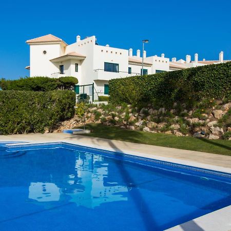 Family Apartment - Pool And Garden & Playground & Beach & Албуфейра Екстериор снимка