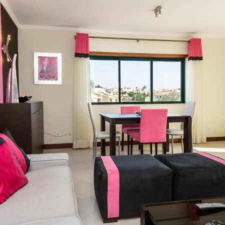 Family Apartment - Pool And Garden & Playground & Beach & Албуфейра Екстериор снимка