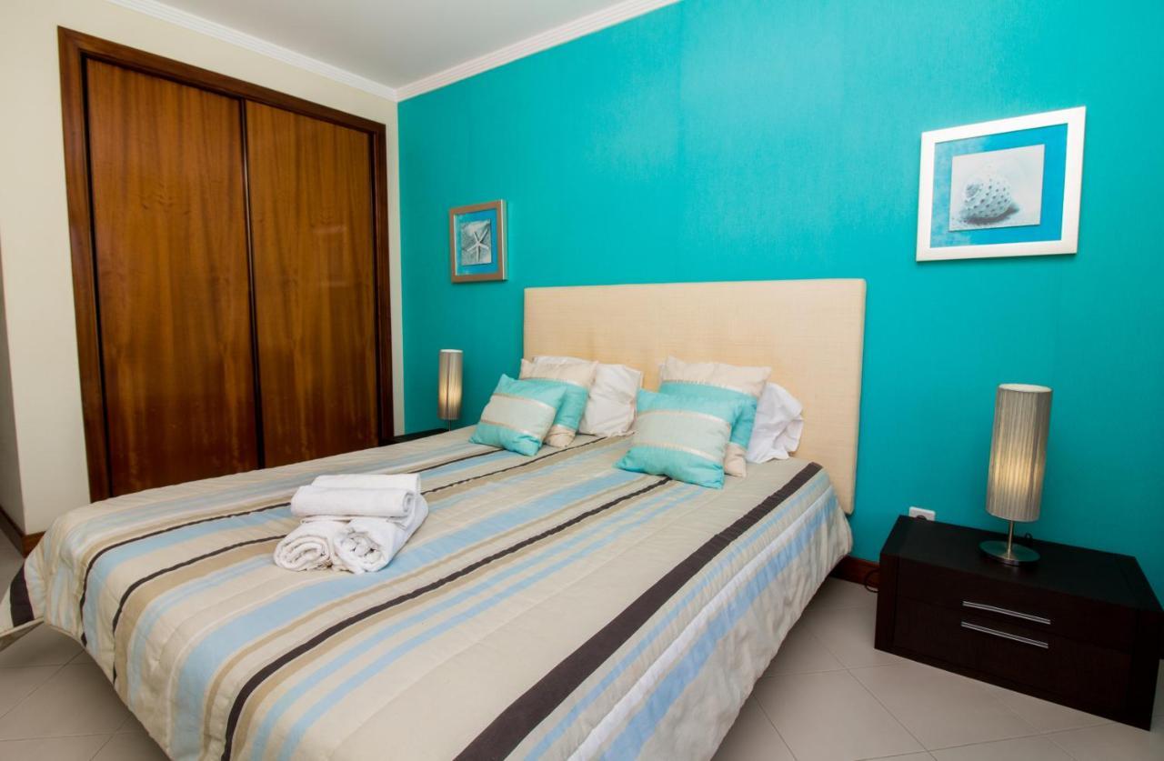 Family Apartment - Pool And Garden & Playground & Beach & Албуфейра Екстериор снимка