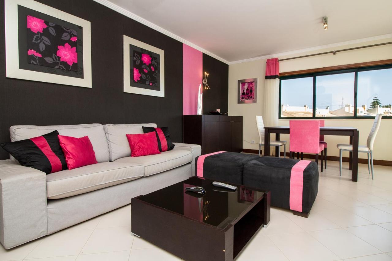 Family Apartment - Pool And Garden & Playground & Beach & Албуфейра Екстериор снимка
